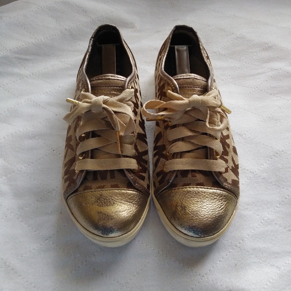 Women's Michael Kors MK City Signature Sneakers